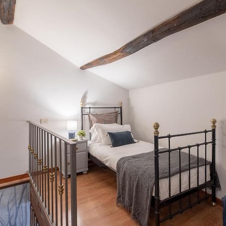 Iflat Charming Apartment Near Piazza Venezia Рим Экстерьер фото