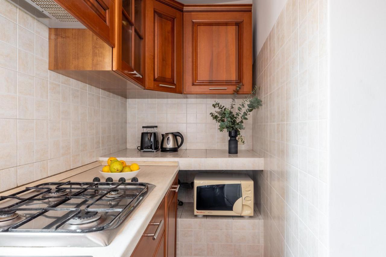 Iflat Charming Apartment Near Piazza Venezia Рим Экстерьер фото