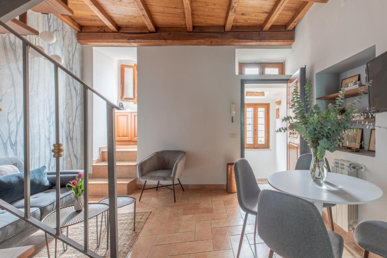 Iflat Charming Apartment Near Piazza Venezia Рим Экстерьер фото