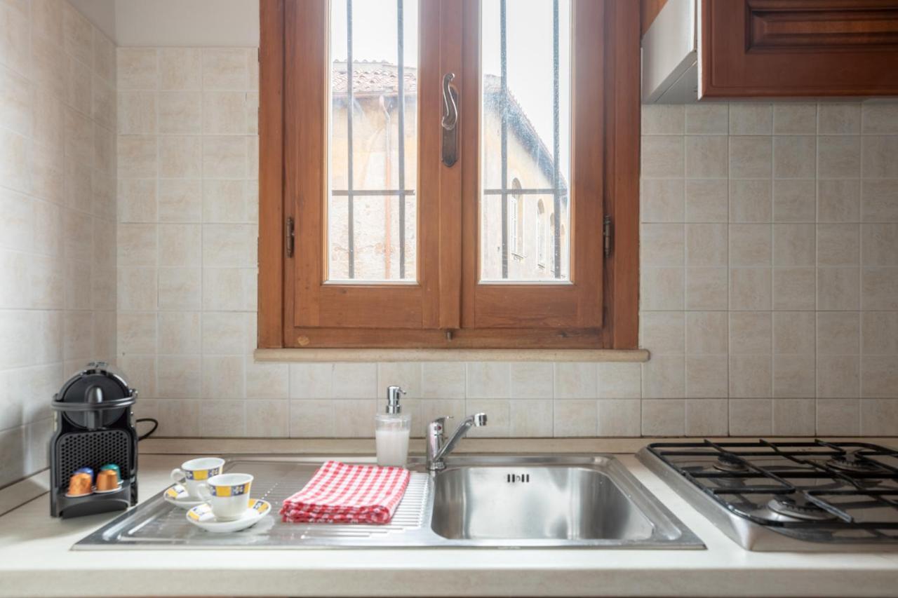 Iflat Charming Apartment Near Piazza Venezia Рим Экстерьер фото